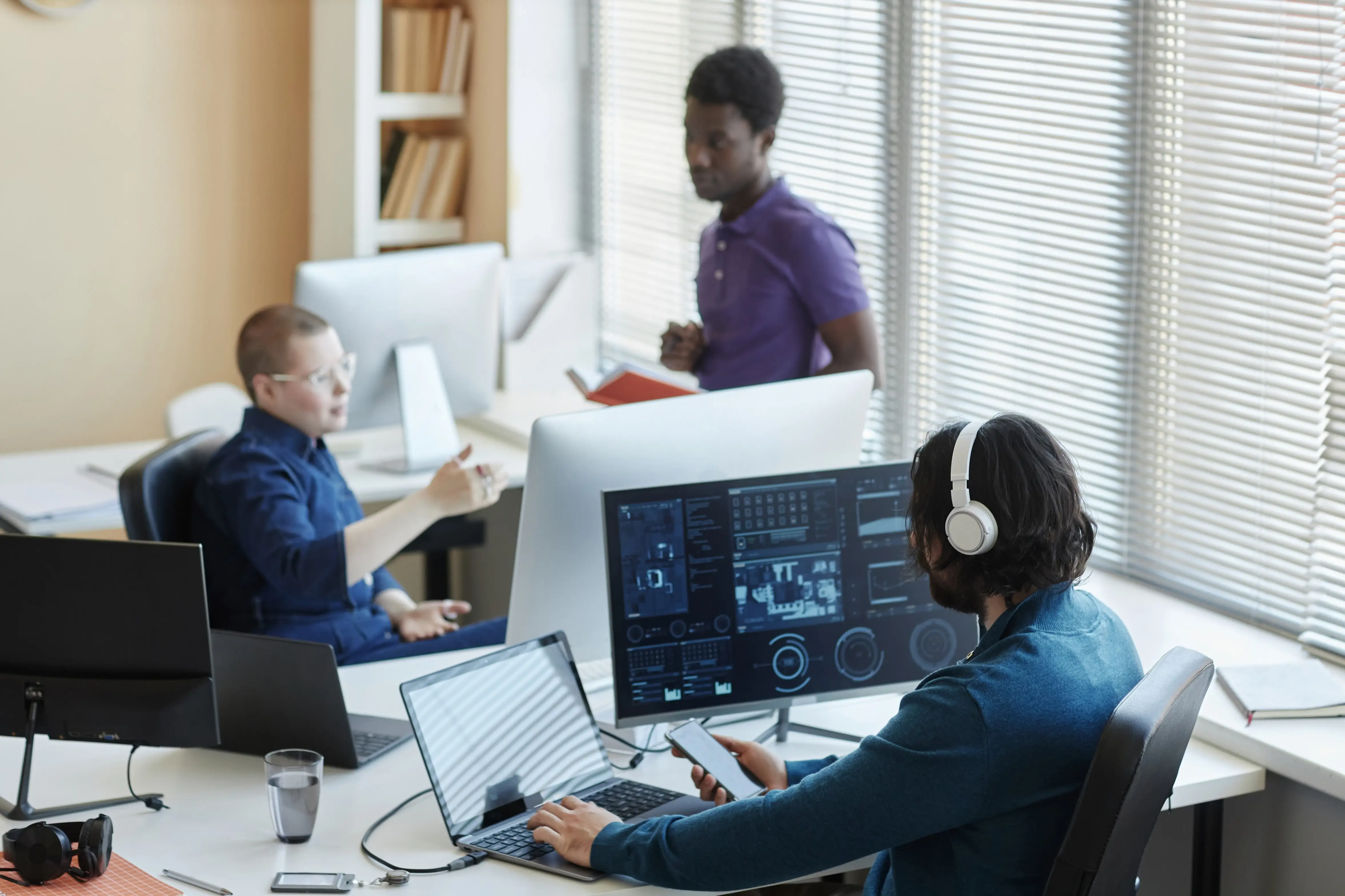 In House vs Outsourcing for Software Development